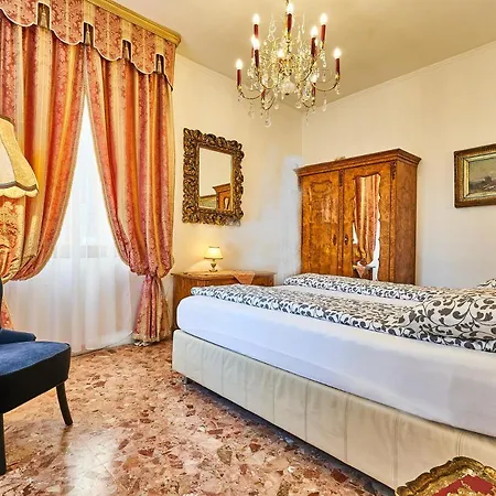 Venezianischer Palazzo Mit Kostenlosen Wlan Naehe Markusplatz Апартаменты