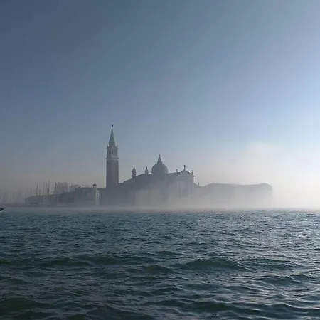 Lägenhet Venezianischer Palazzo Mit Kostenlosen Wlan Naehe Markusplatz *