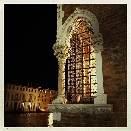 Lägenhet Venezianischer Palazzo Mit Kostenlosen Wlan Naehe Markusplatz *